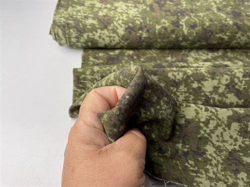 Fastvævet bengalin med stræk - abstrakt camouflage